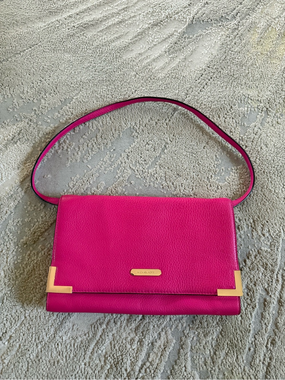 Michael Kors Zinnia Genuine Leather Beverly Clutch Shoulder Bag gold hardware